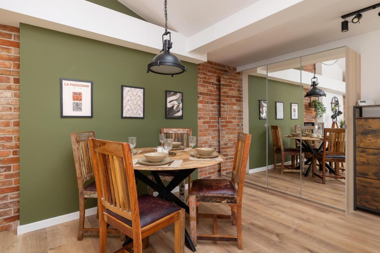 Wawel Castle Modern Dietla By Renters Apartment Krakow