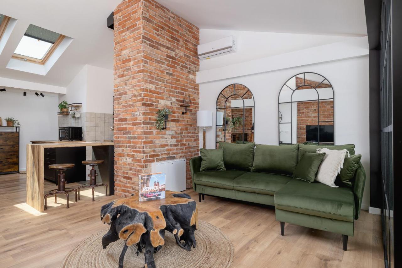 Wawel Castle Modern Dietla By Renters Krakow